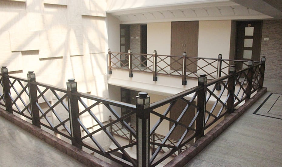 Hotel Venkatesh International,Nayapara,3 star