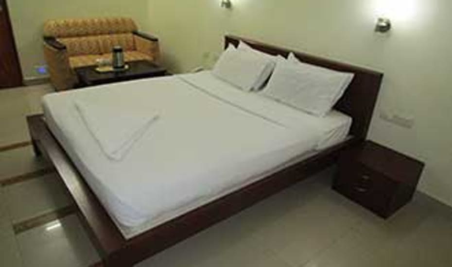Hotel Sarovar,India>>Ongole,2 star