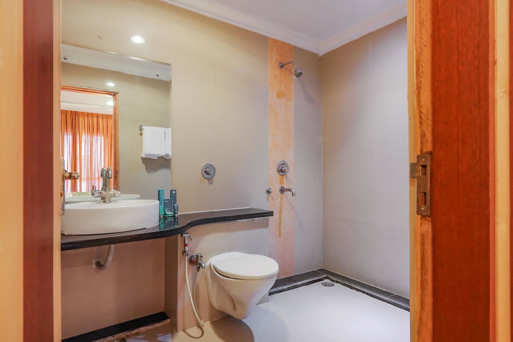 Hotel Paradise Indore,Vijay Nagar,3 star
