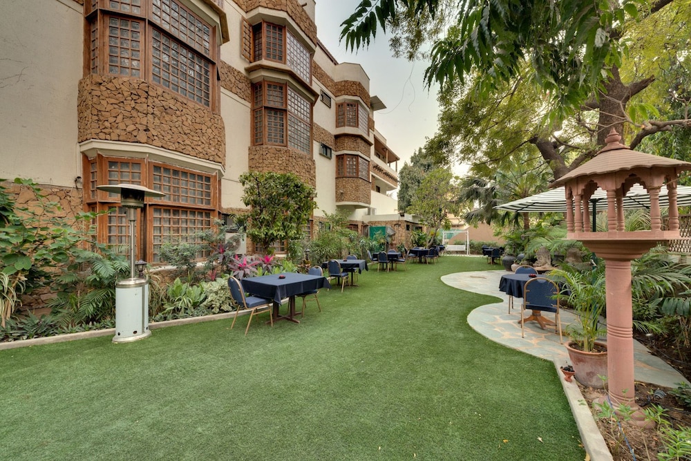 Welcomheritage Mani Mansion,Paldi,4 star