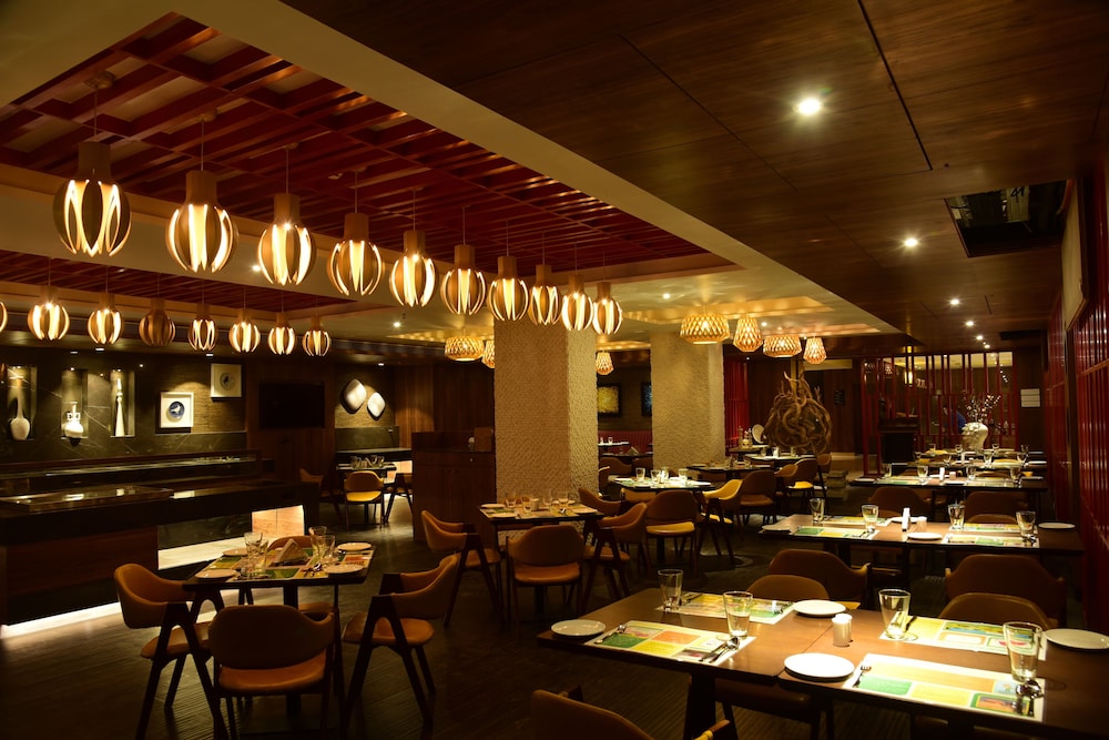 Lemon Tree Hotel Siliguri,Cosmos Mall,4 star