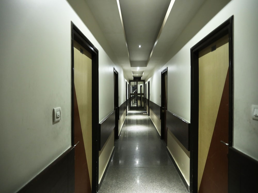 Hotel Jagat Inn,,3 star