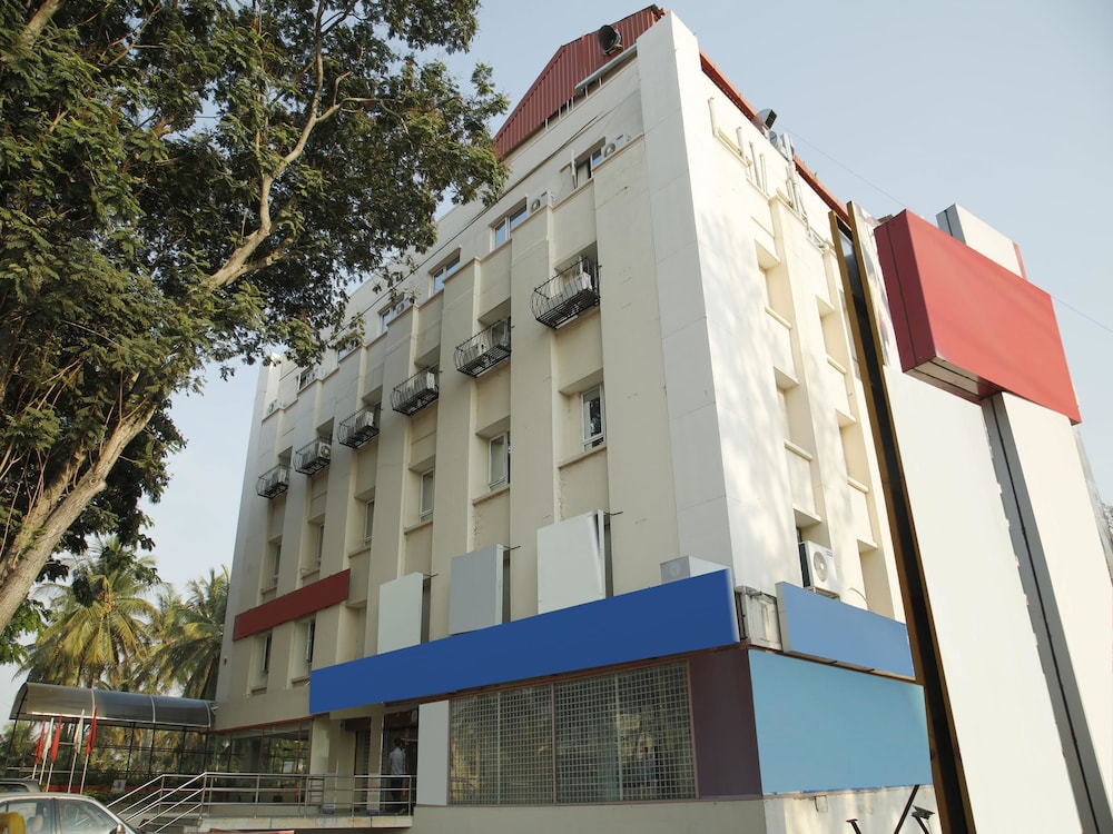 Hotel Casa Meridian,Devaraja Mohalla,3 star