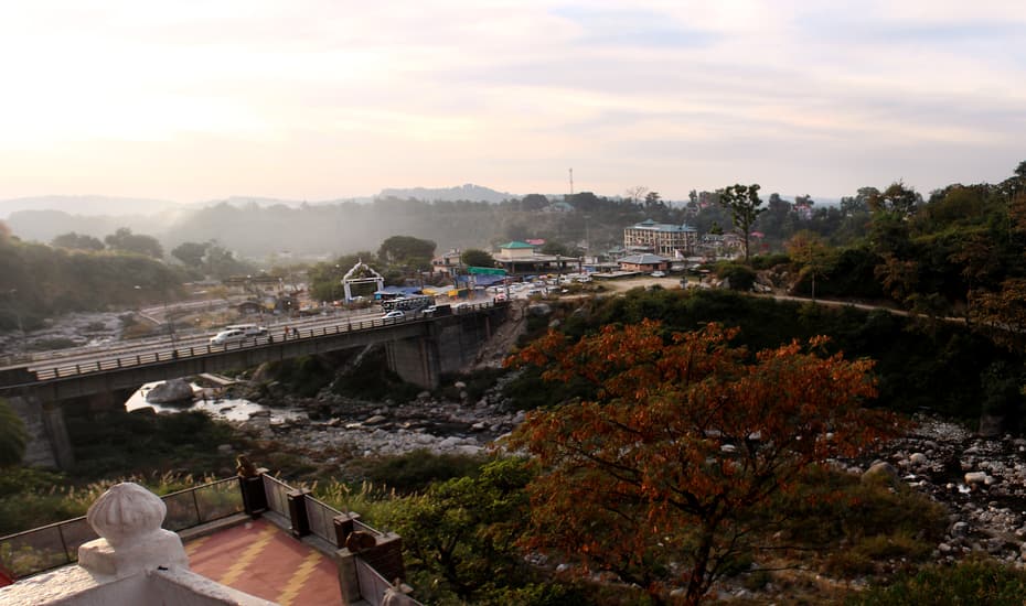 Hotel Vatika The Riverside Resort,Himachal Pradesh>>Dharamshala,3 star